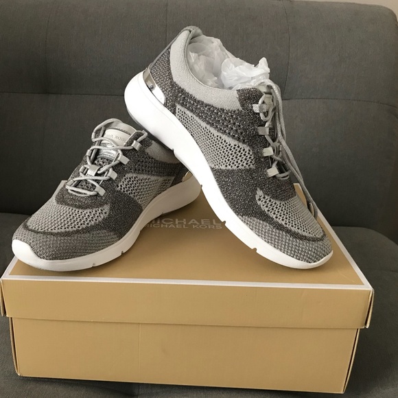 michael kors skyler trainer